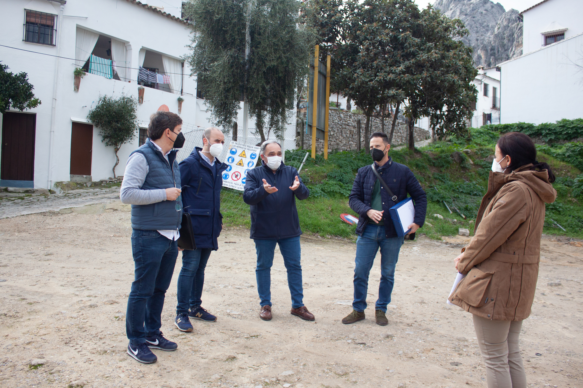 Obras Aparcamiento Comenillas