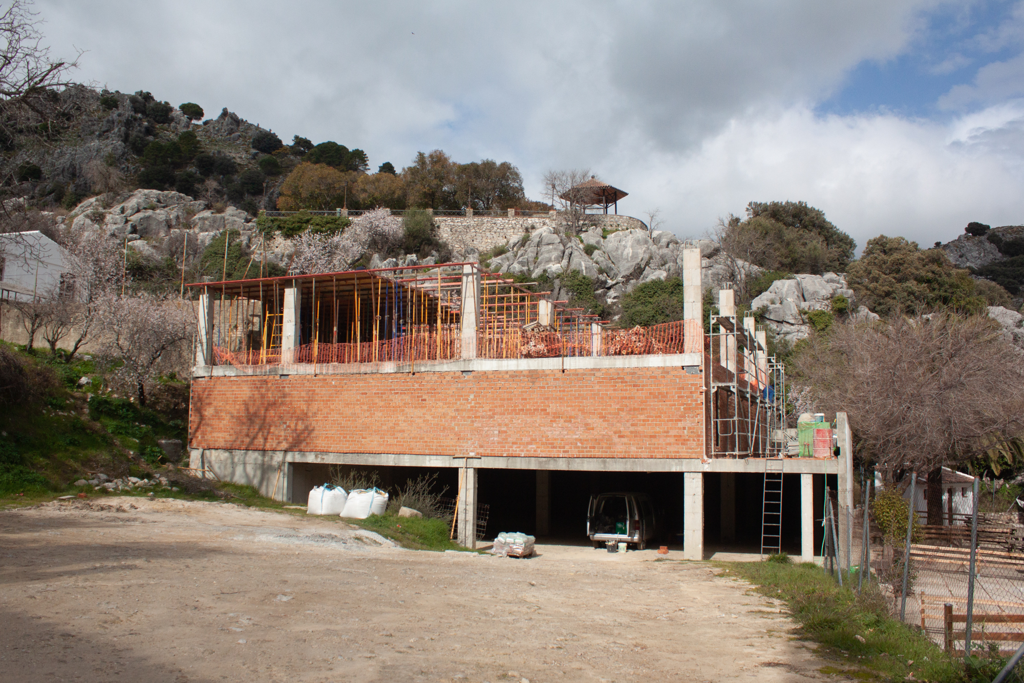 Obras Aparcamiento Comenillas